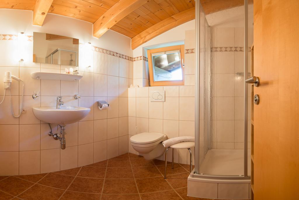 Haus Fernblick Hotel Neustift im Stubaital Phòng bức ảnh