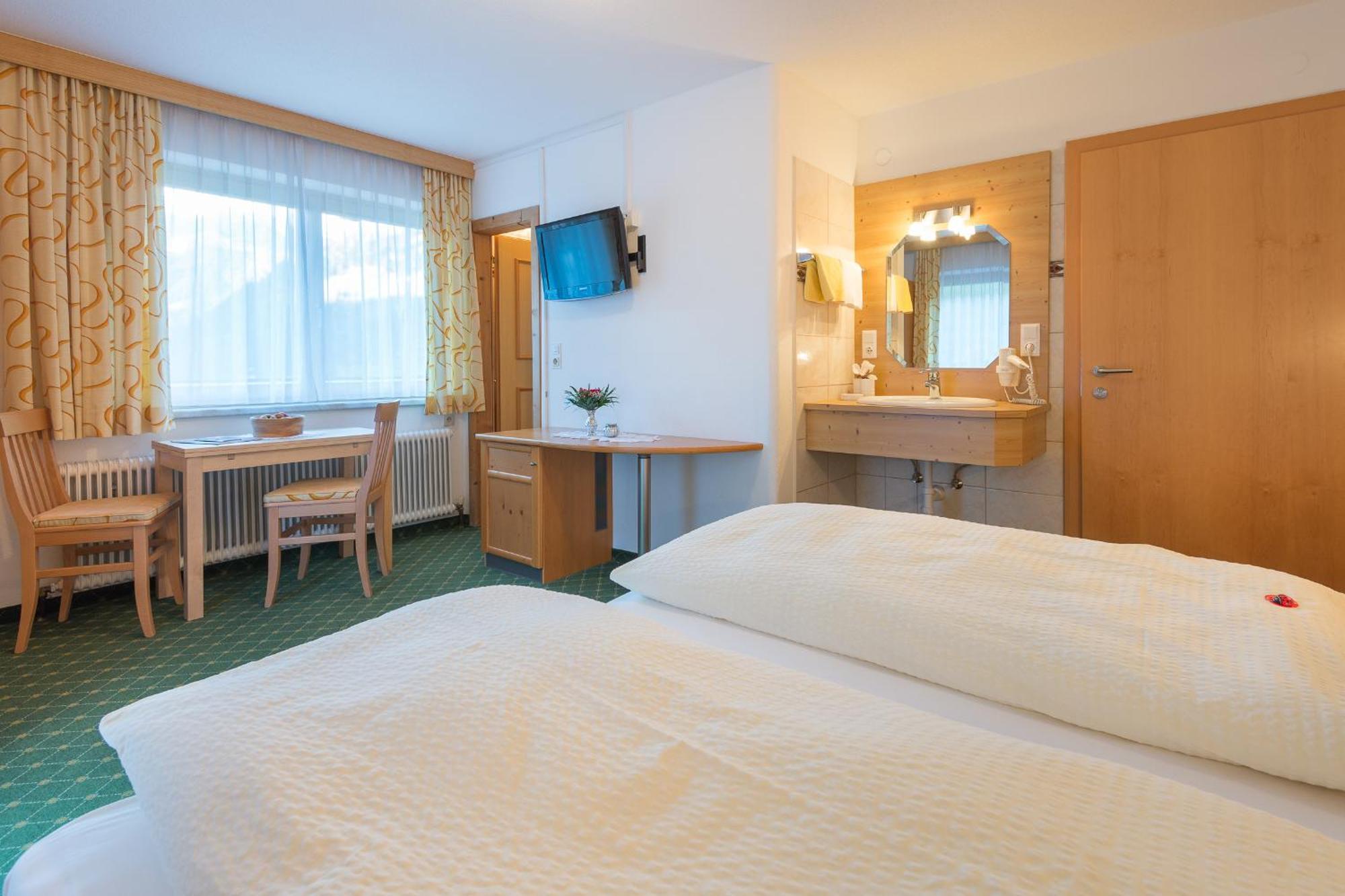 Haus Fernblick Hotel Neustift im Stubaital Phòng bức ảnh